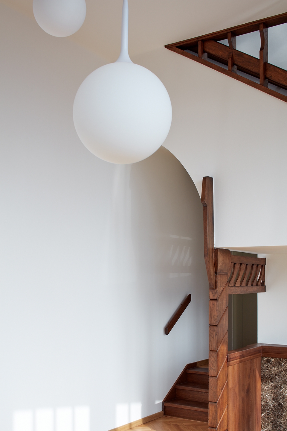 renovation of a functionalist villa indian ship by idhea