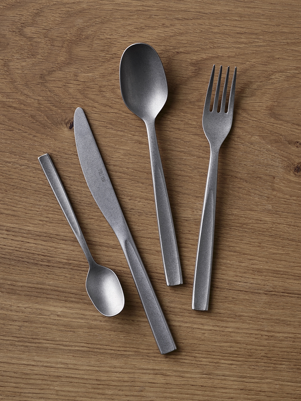 cutlery set for restaurant barr by snohetta
