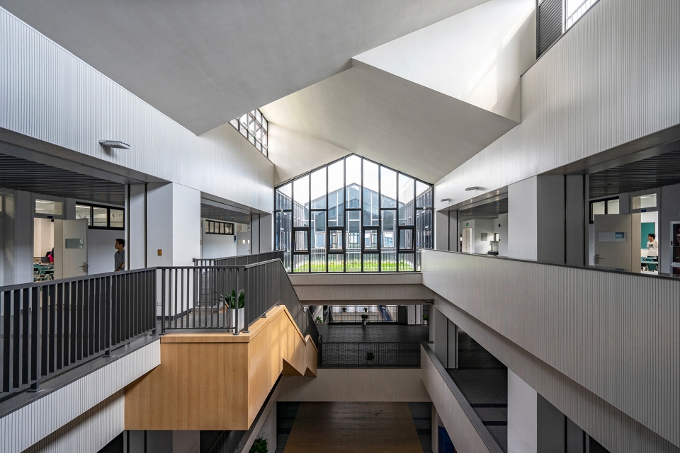 east campus of ningbo xiaoshi high school by udg china