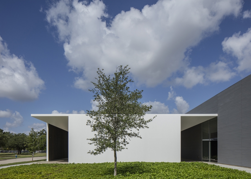 menil drawing institute by johnston marklee