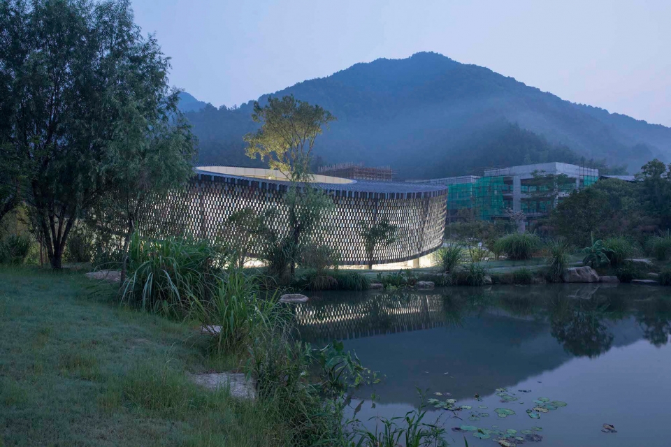 jingdezhen sanbaopeng ceramic design center china by office mass