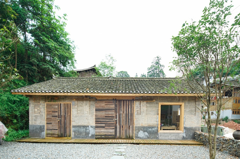 redevelopment of maogong barn art center china by approach architecture studio