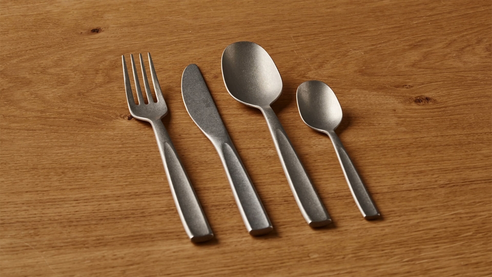 cutlery set for restaurant barr by snohetta