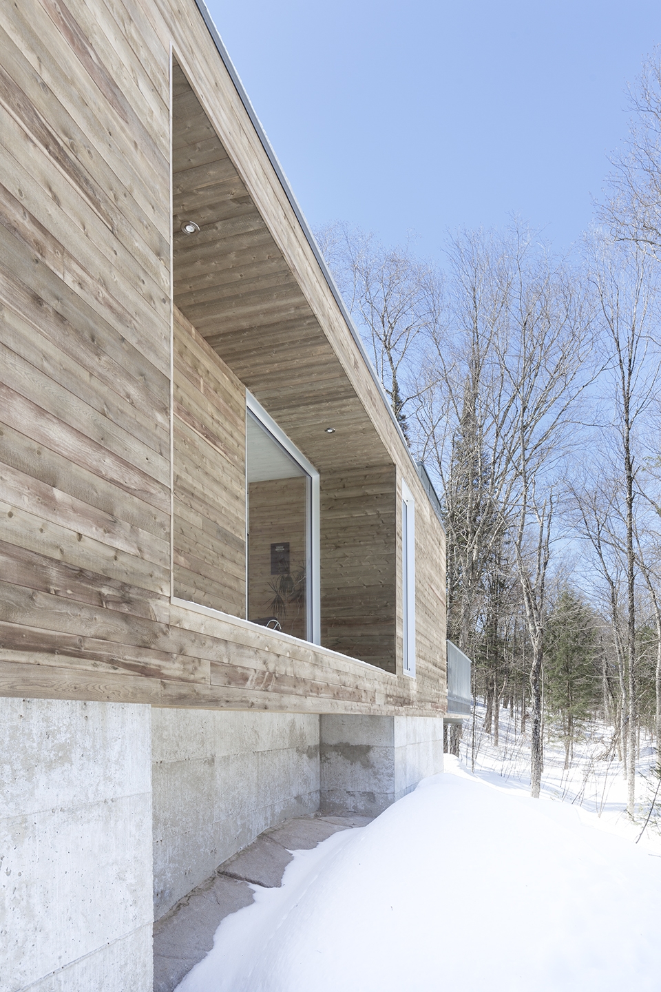 La Louve by Atelier Pierre Thibault