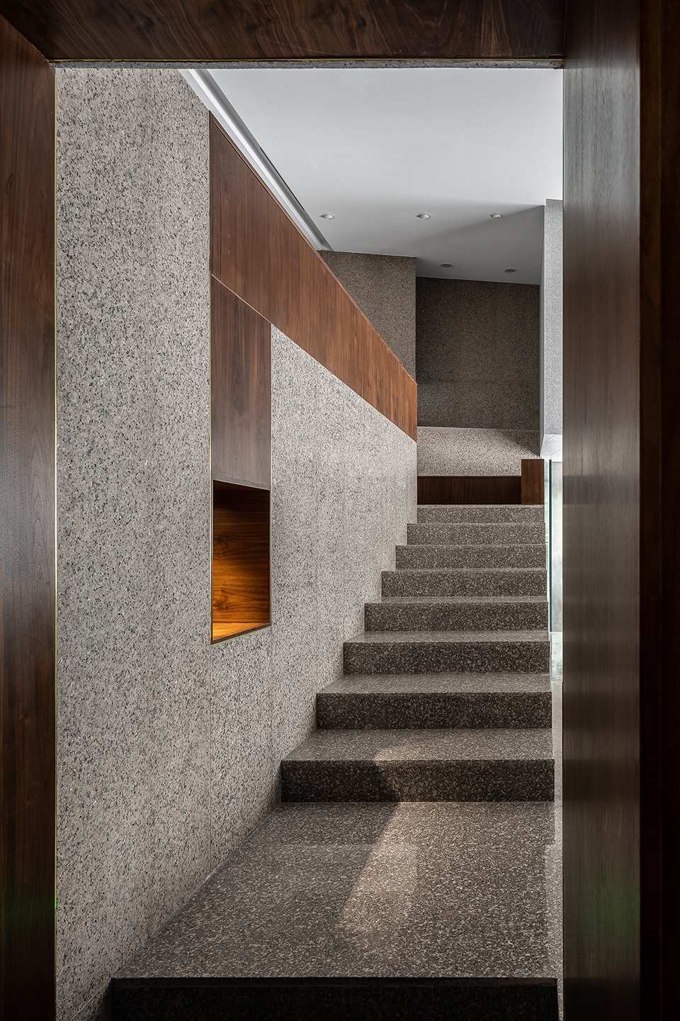 angle boutique china by various associates
