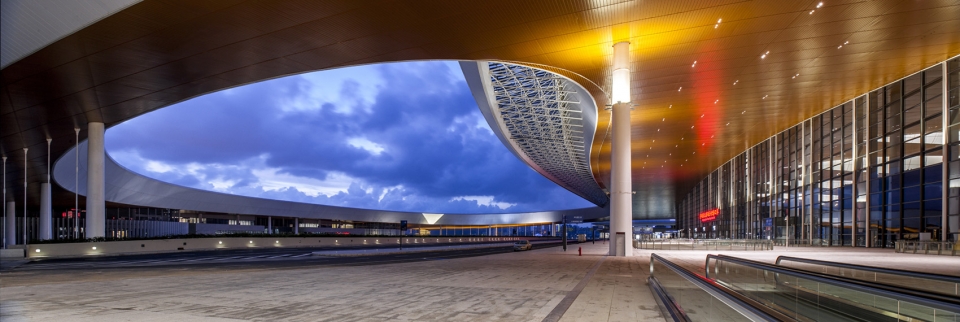 hong kong zhuhai macao bridge artificial island port china by ecadi