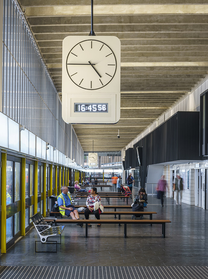 Preston Bus Station by John Puttick Associates 谷德设计网