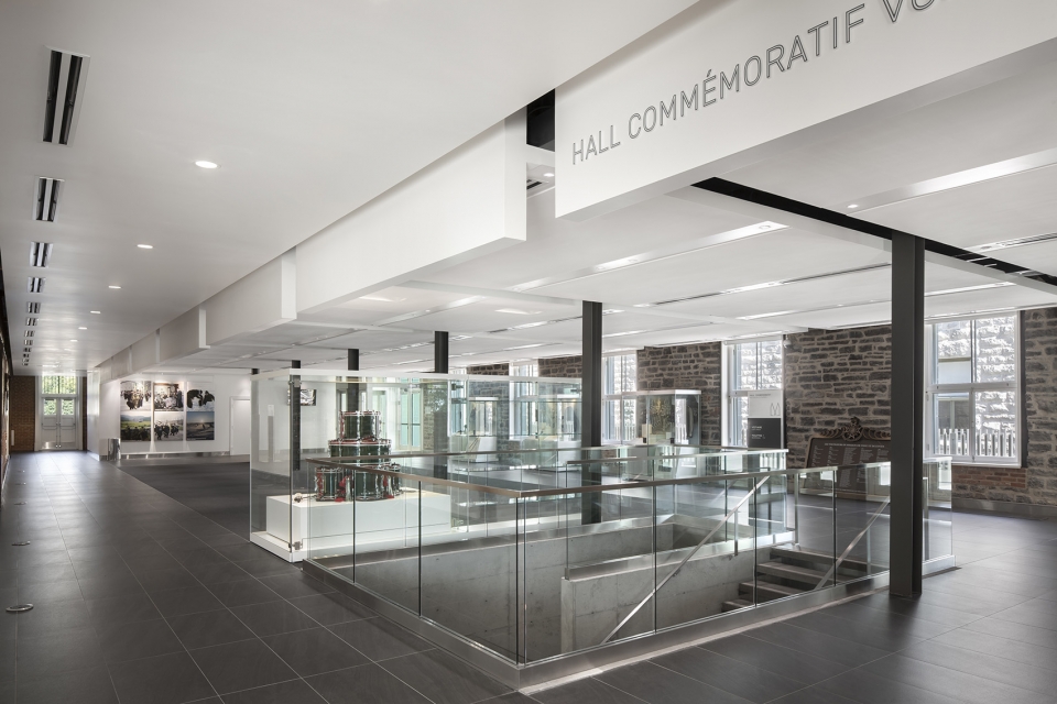voltigeurs de quebec armoury by a49 dfs stgm