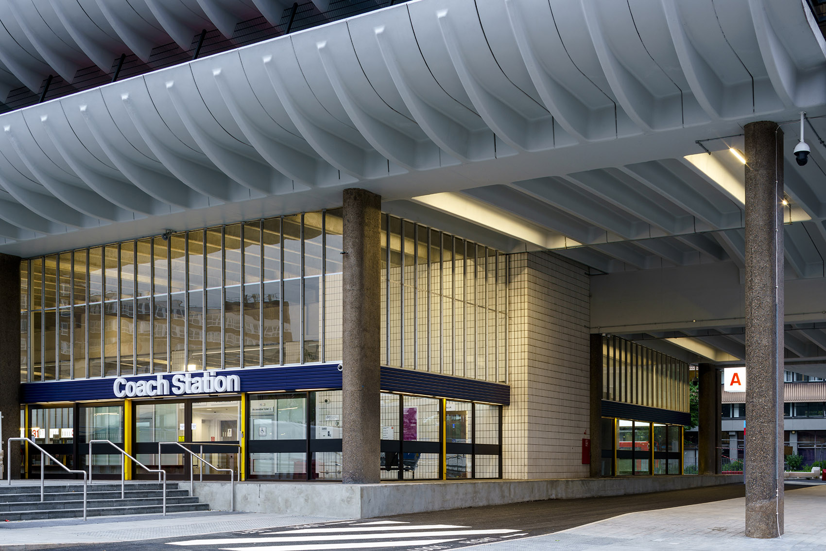 Preston Bus Station by John Puttick Associates 谷德设计网