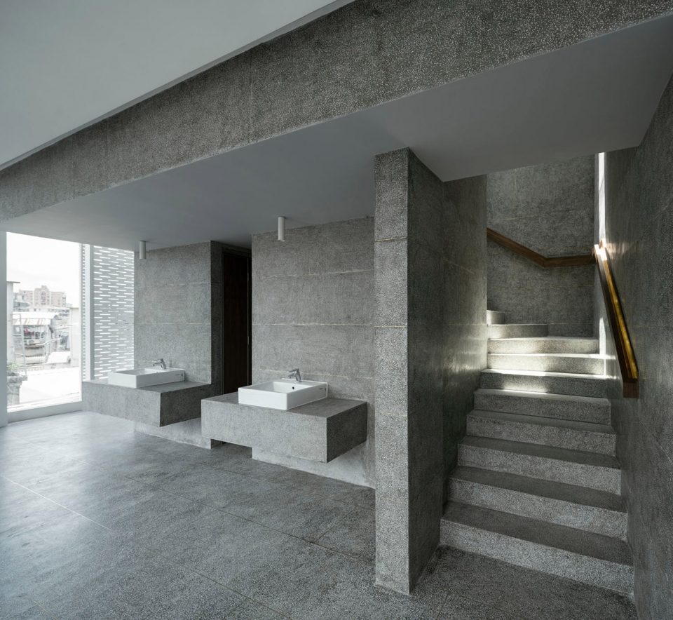 renovation of 114 zhenbang road by team bldg