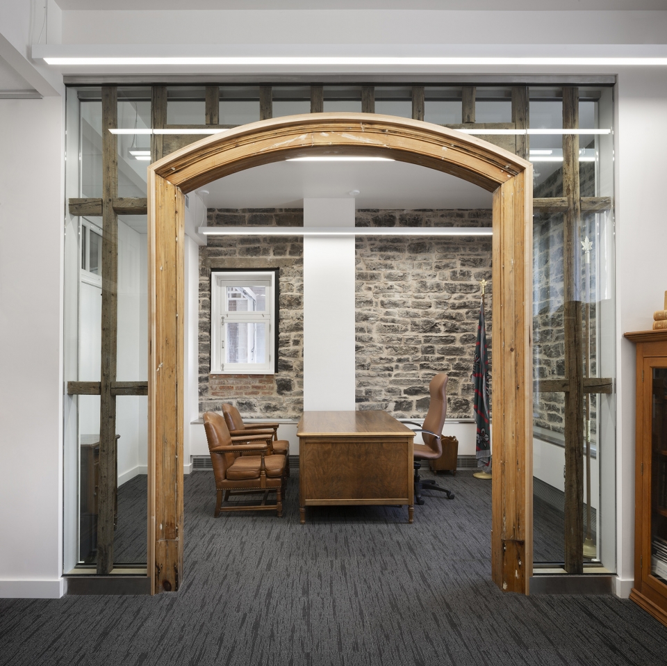 voltigeurs de quebec armoury by a49 dfs stgm
