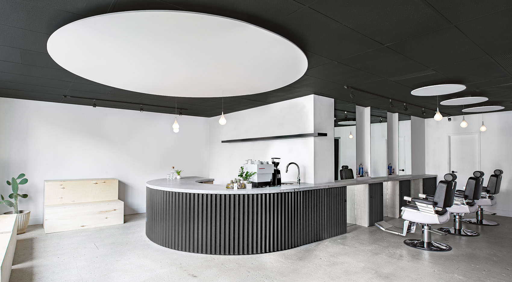 Juice Barber Shop and Cafe by Studio AC 谷德设计网