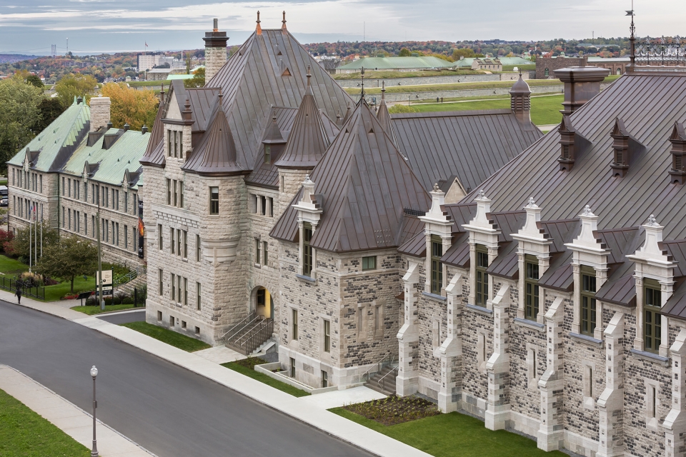 voltigeurs de quebec armoury by a49 dfs stgm