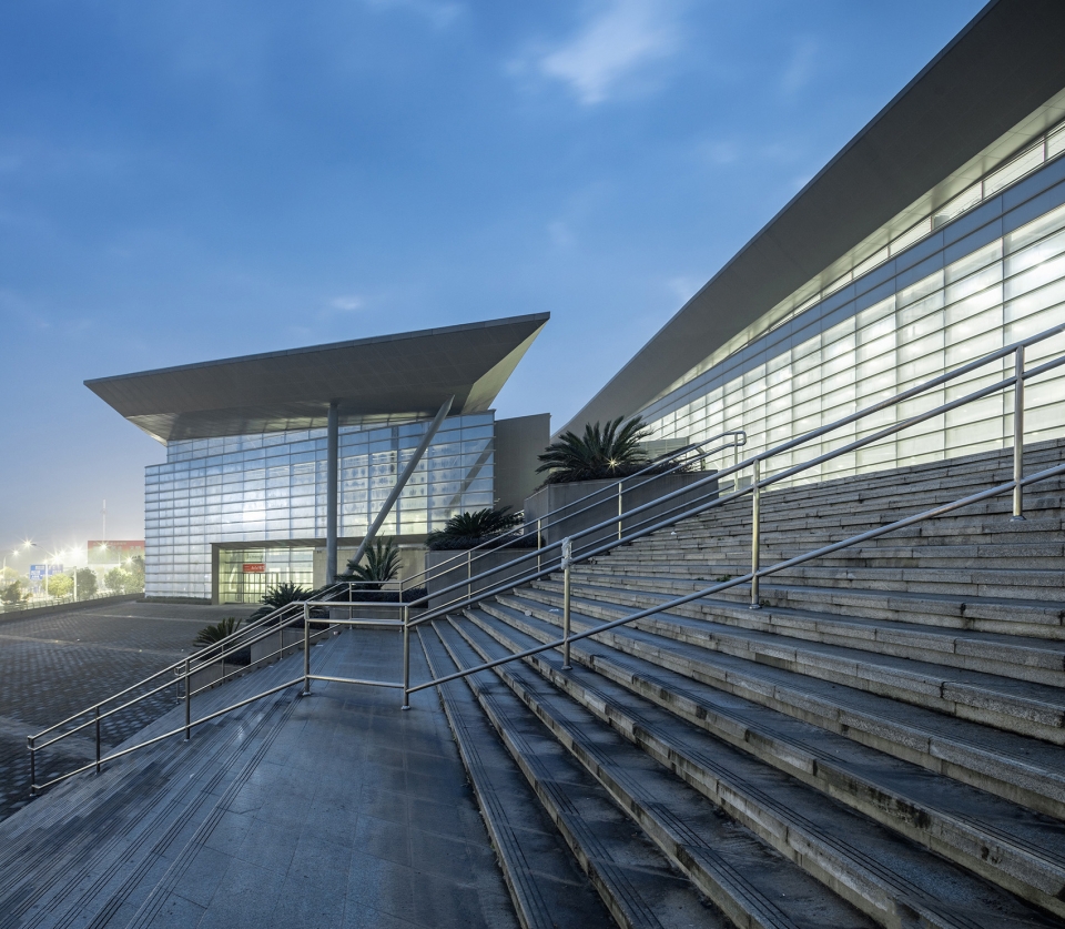 zunyi rosa international exhibition and convention center china by capol international associates group