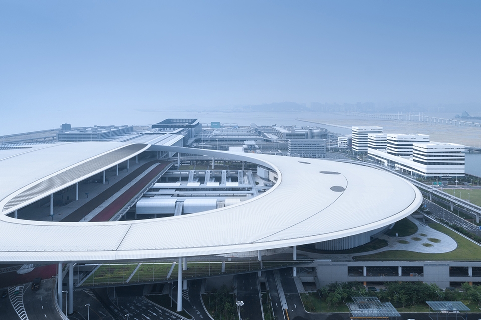 hong kong zhuhai macao bridge artificial island port china by ecadi