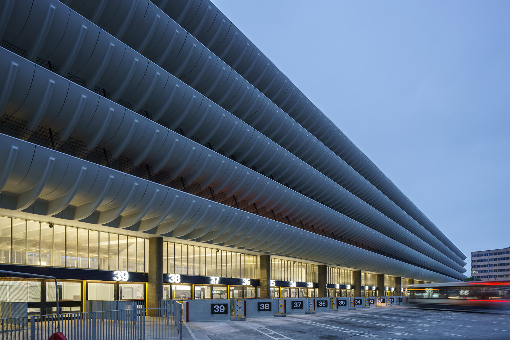 Preston Bus Station by John Puttick Associates 谷德设计网