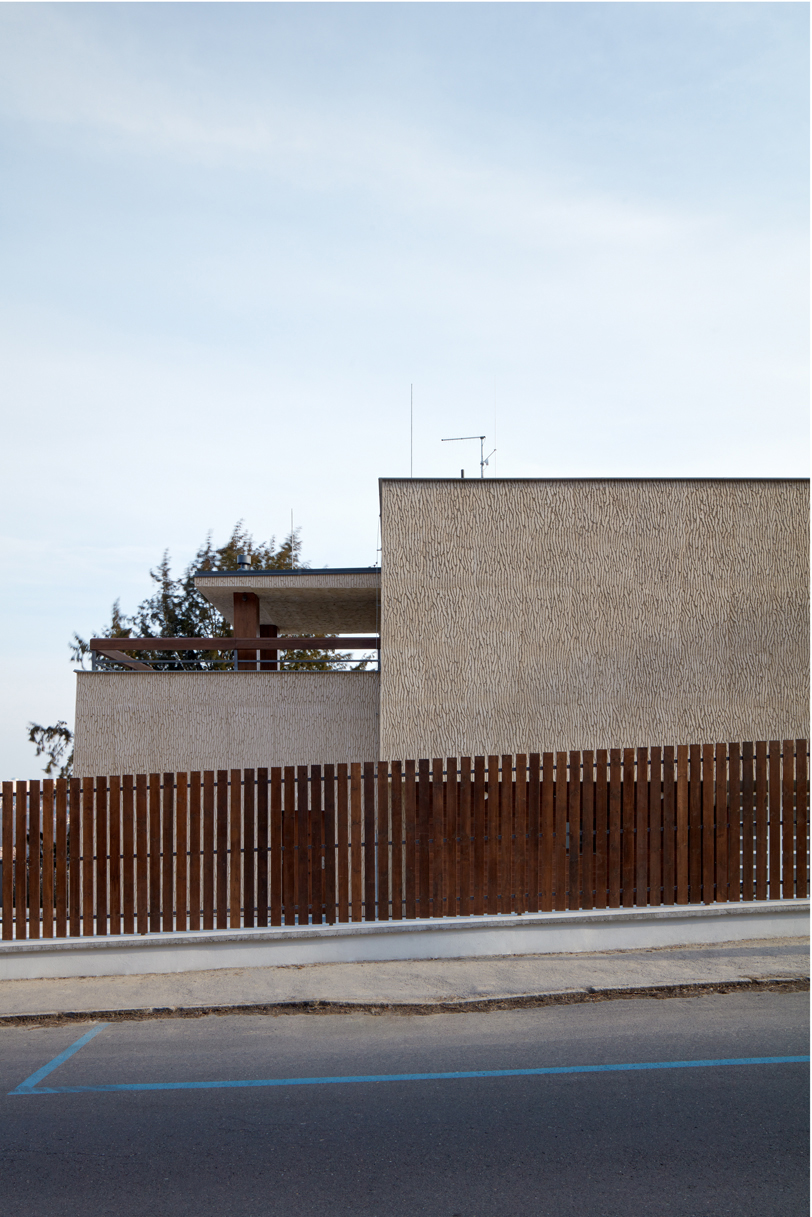renovation of a functionalist villa indian ship by idhea