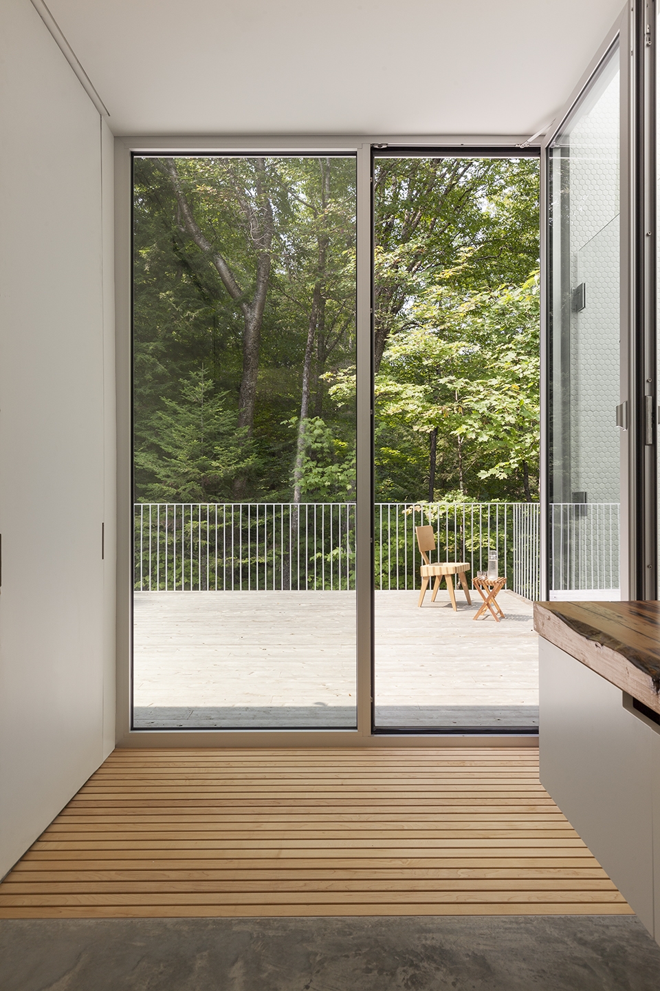 La Louve by Atelier Pierre Thibault