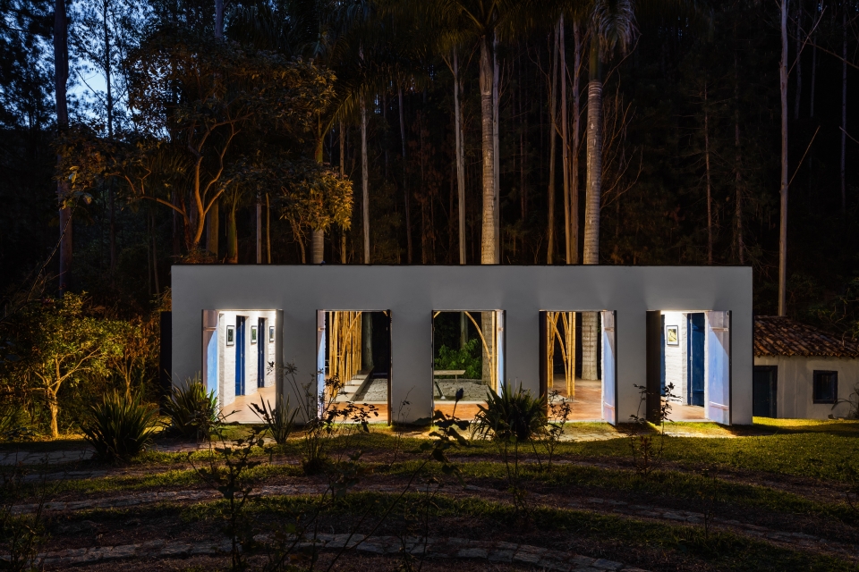 ҹ,night view