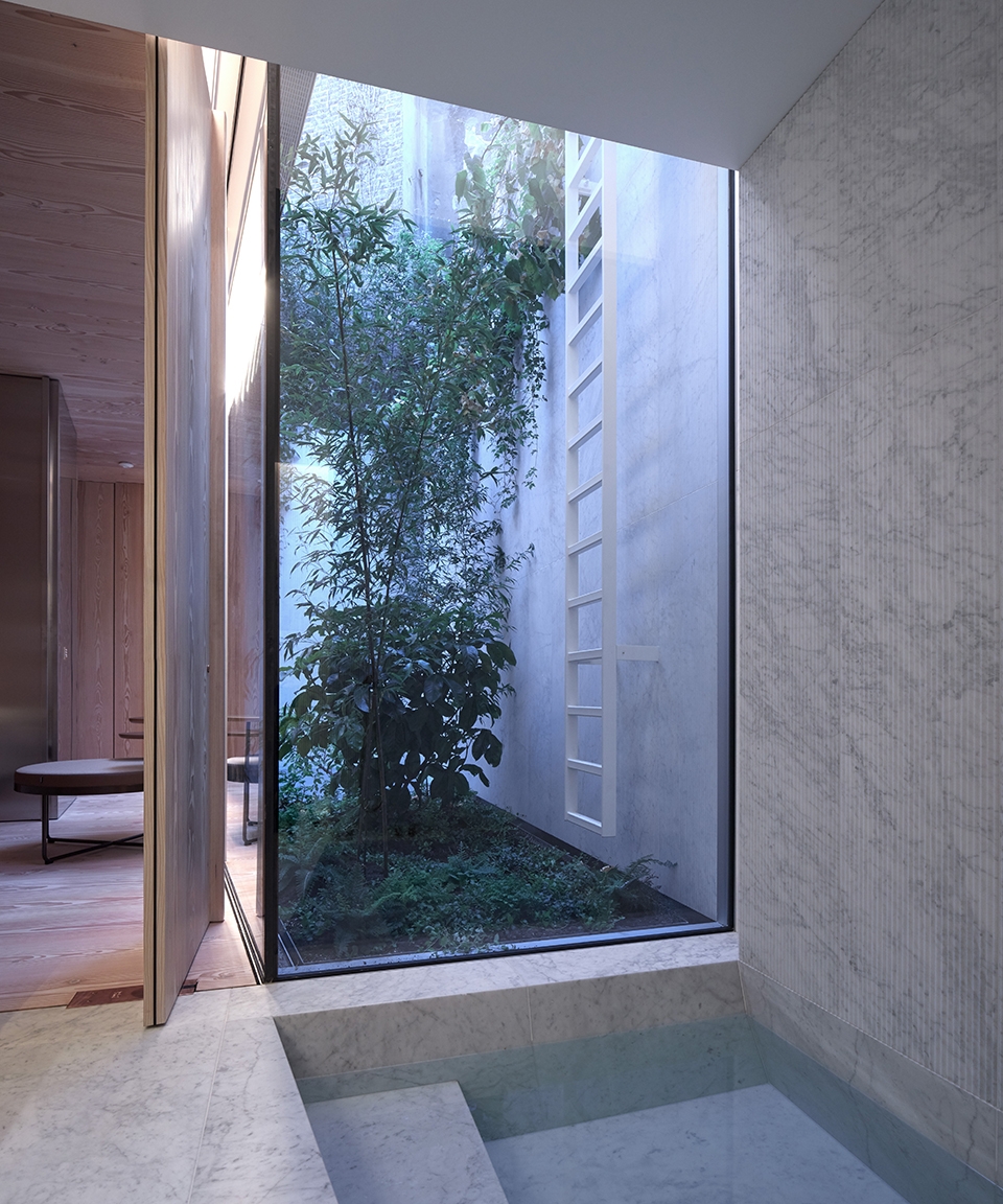 house in a garden by gianni botsford architects