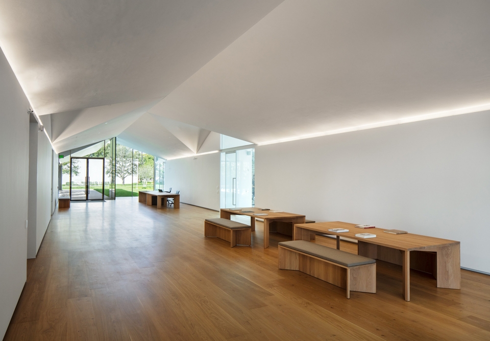 menil drawing institute by johnston marklee