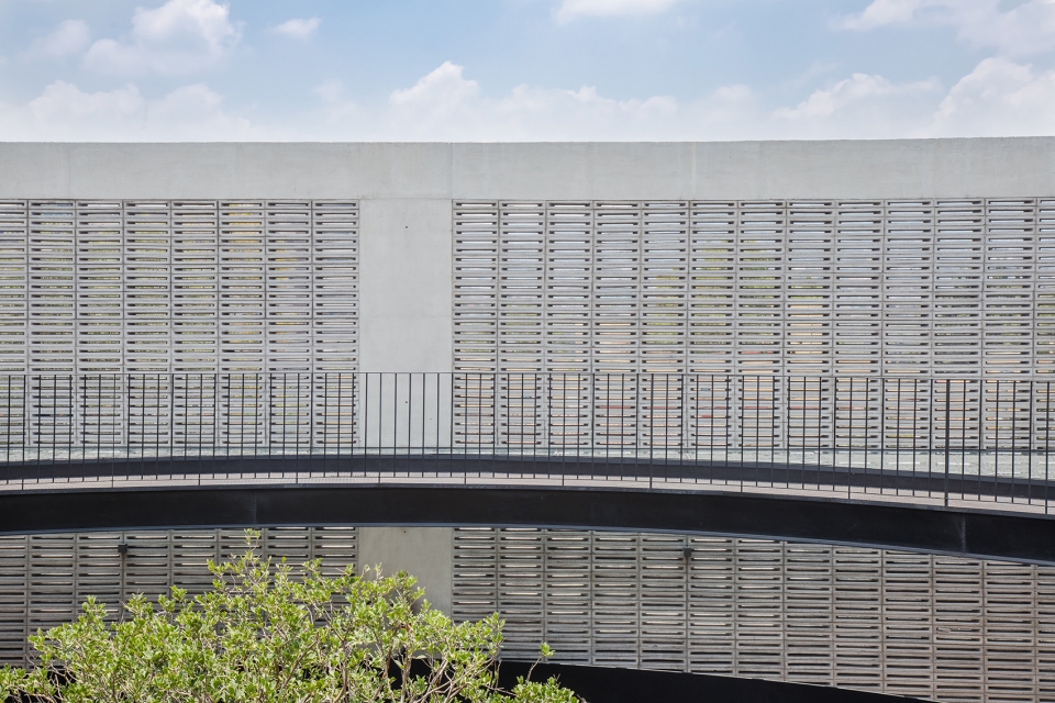 mx581 by hgr arquitectos