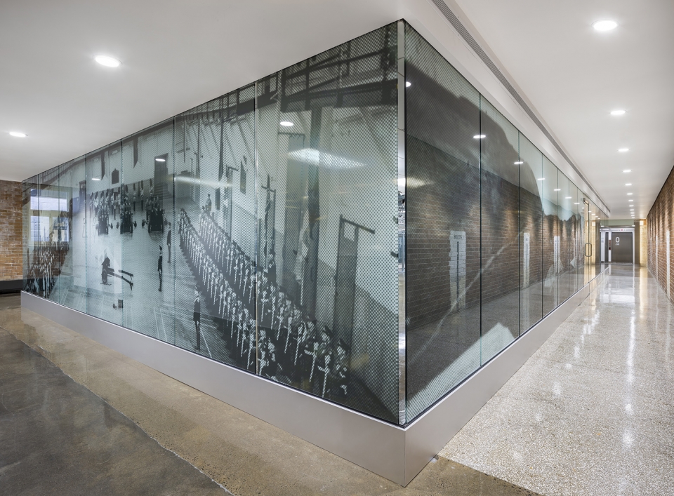 voltigeurs de quebec armoury by a49 dfs stgm