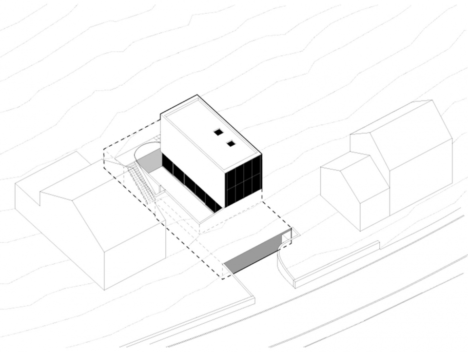 hercule house by 2001
