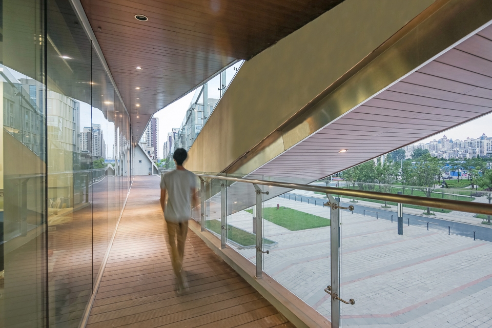 nanchang shimao water city cloud office center china by dplus studio