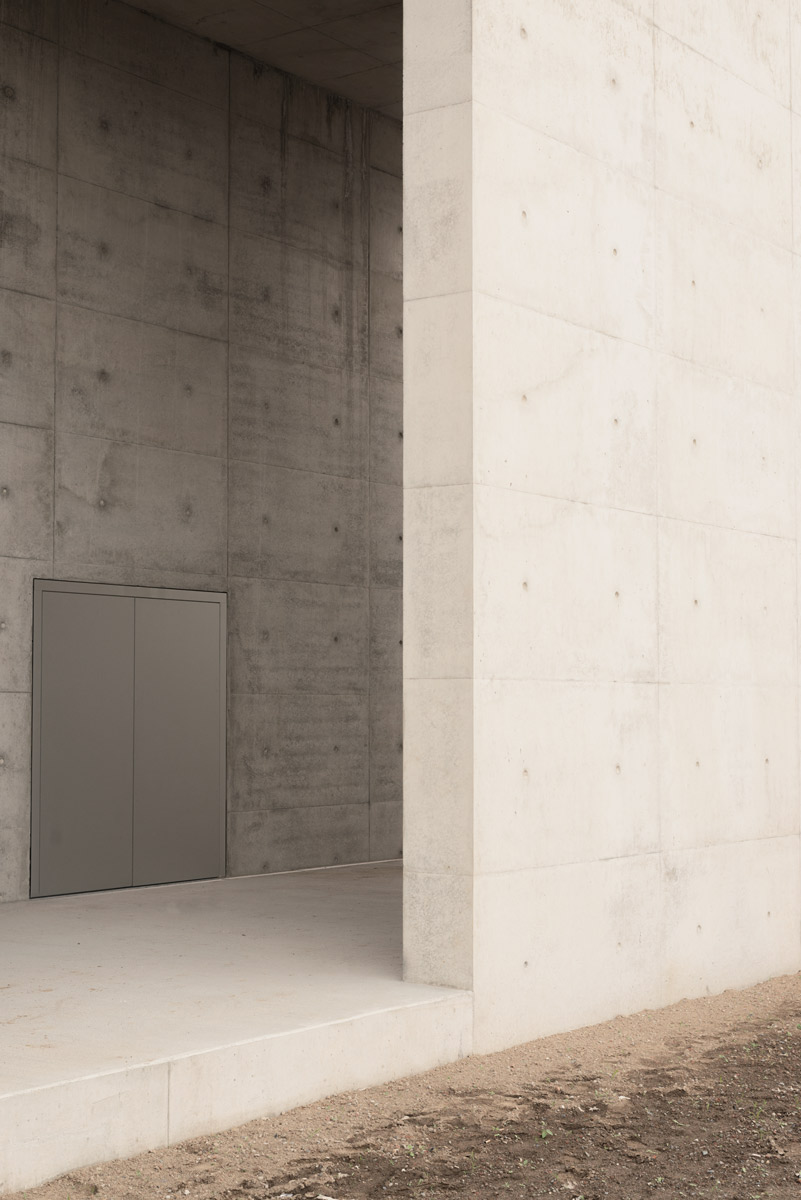 Crematorium Siesegem by KAAN Architecten