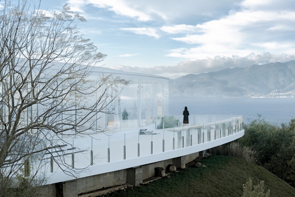 Yunnan Fuxian Lake Vanke Art Aesthetic Center Change Studio