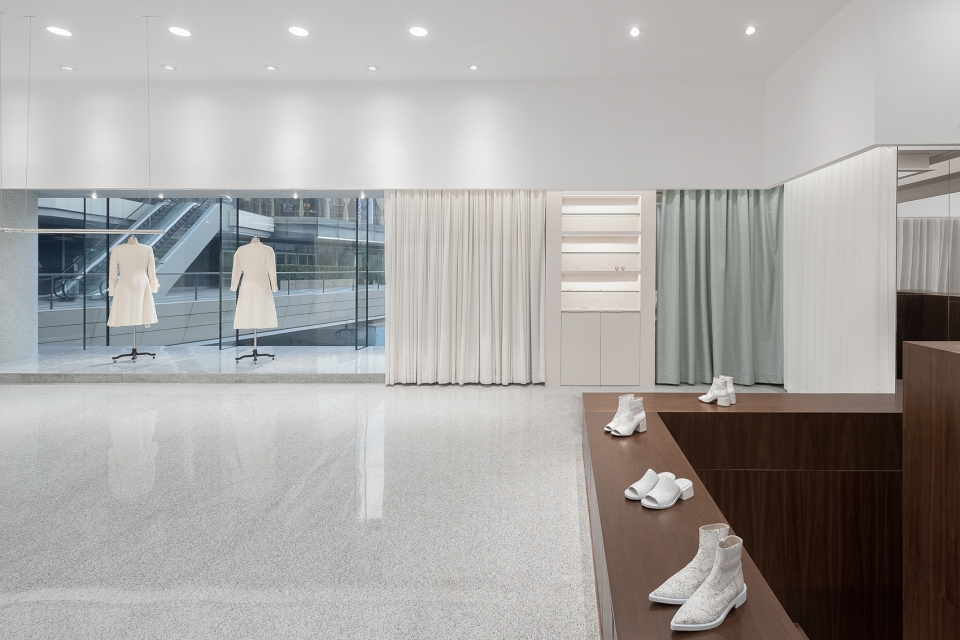 angle boutique china by various associates