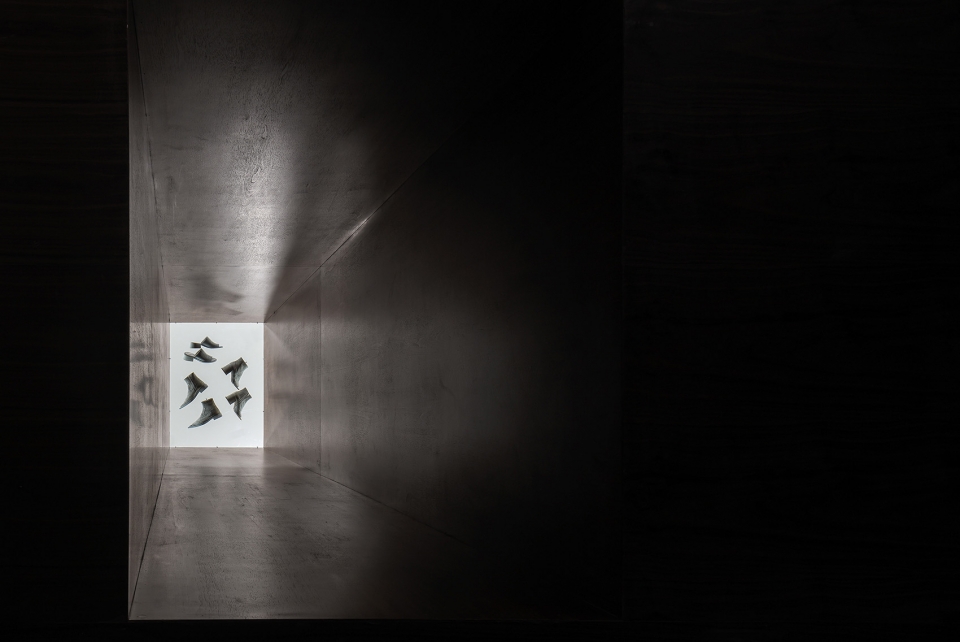 angle boutique china by various associates