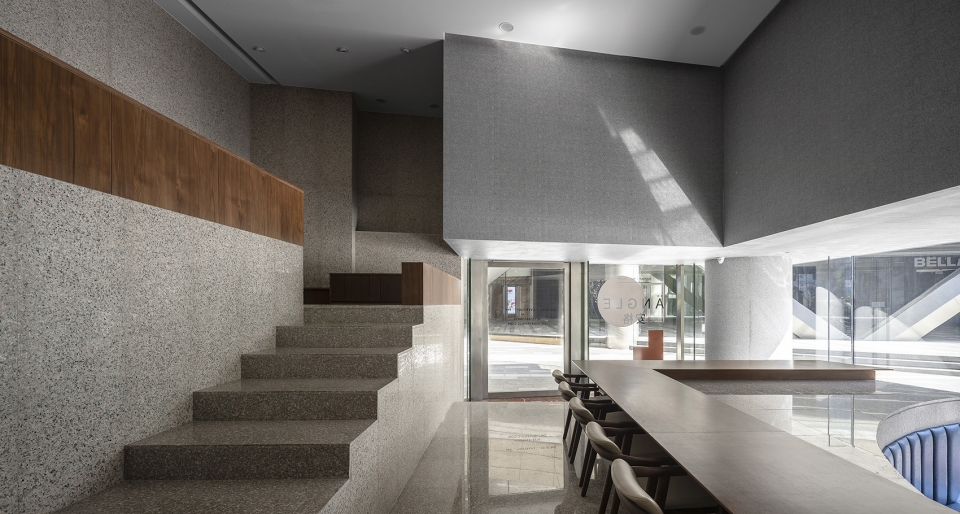 angle boutique china by various associates