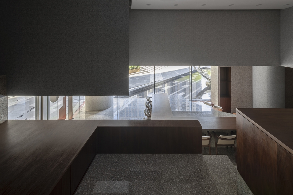 angle boutique china by various associates