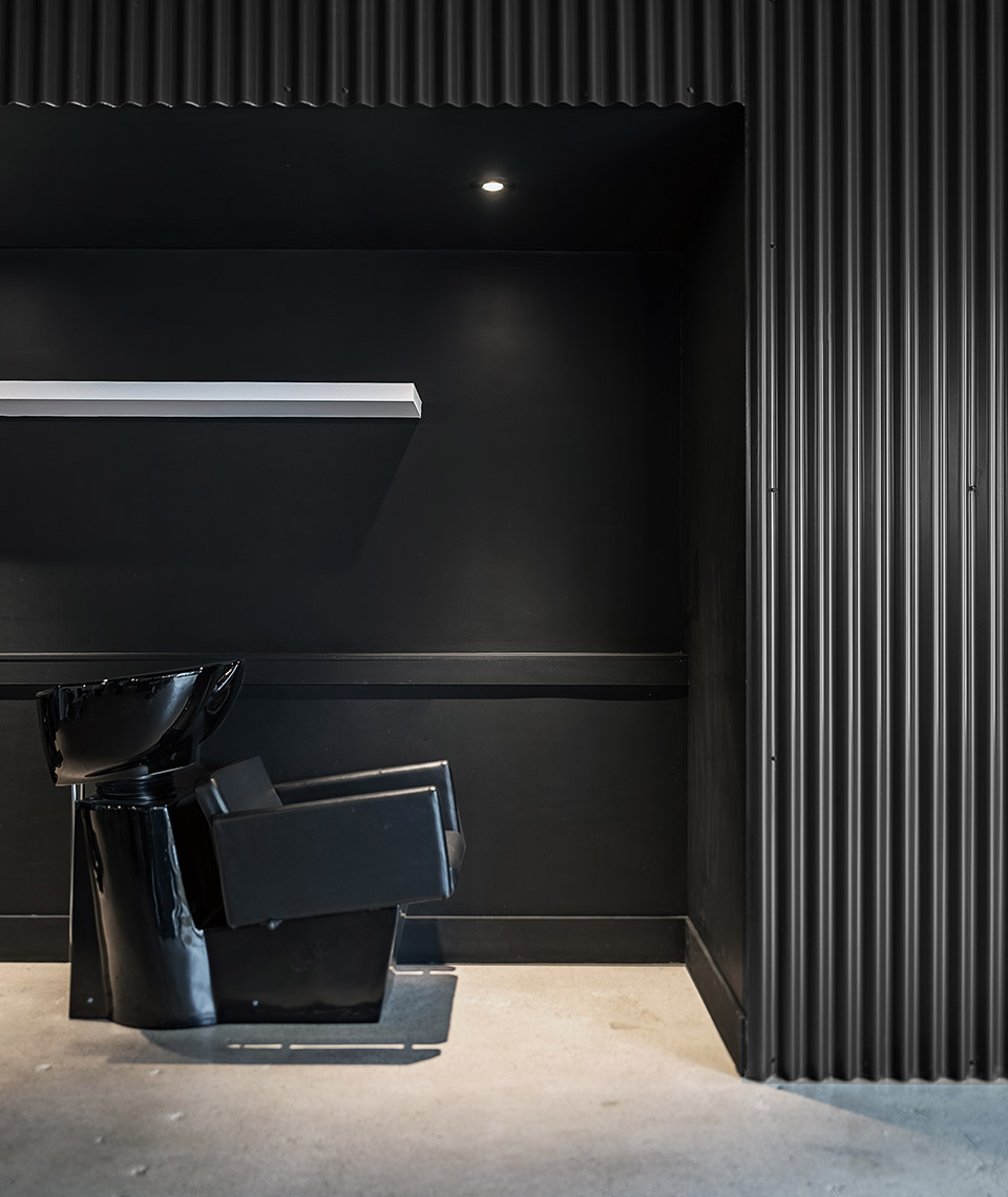 Juice Barber Shop and Cafe by Studio AC 谷德设计网