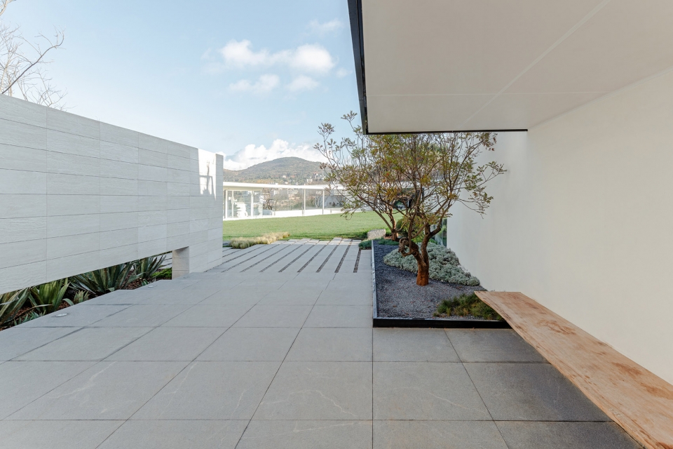 Yunnan Fuxian Lake Vanke Art Aesthetic Center Change Studio