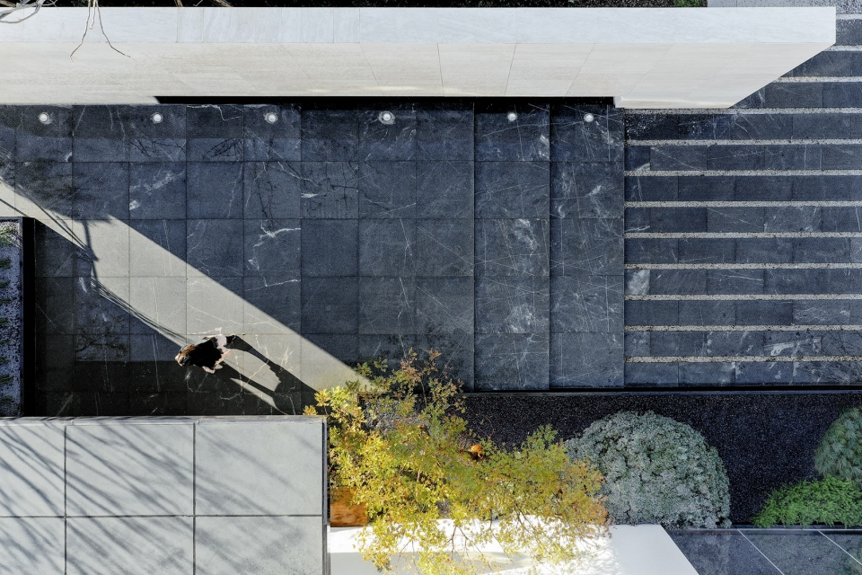 Yunnan Fuxian Lake Vanke Art Aesthetic Center Change Studio