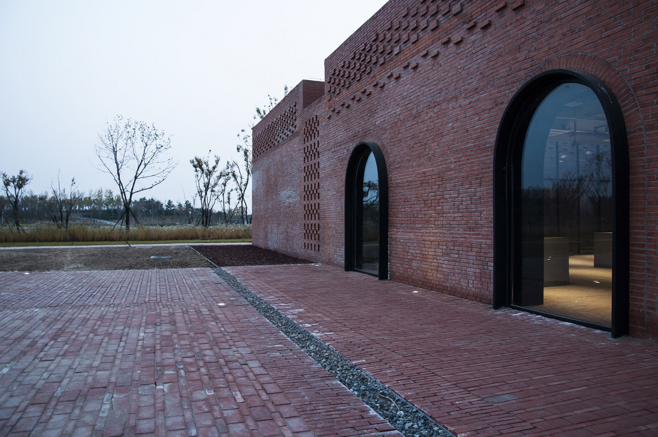 tower of bricks interval architects