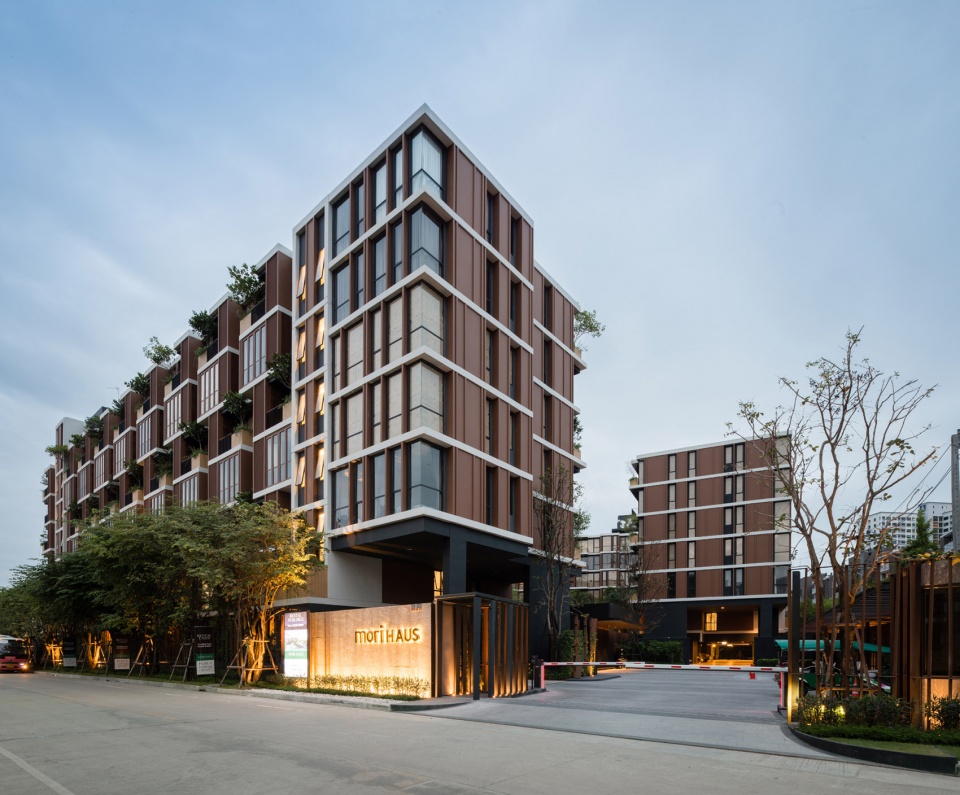 mori haus by somdoon architects