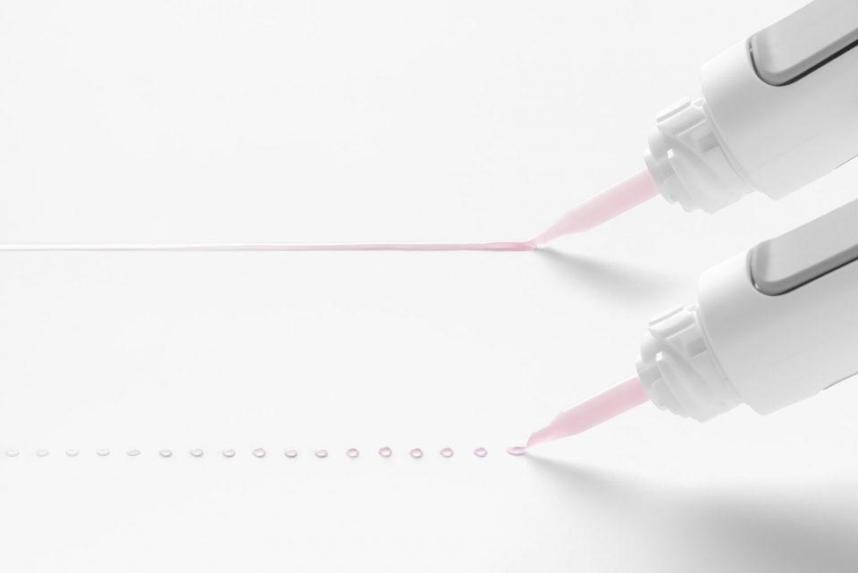 GLOO adhesive products for KOKUYO by nendo