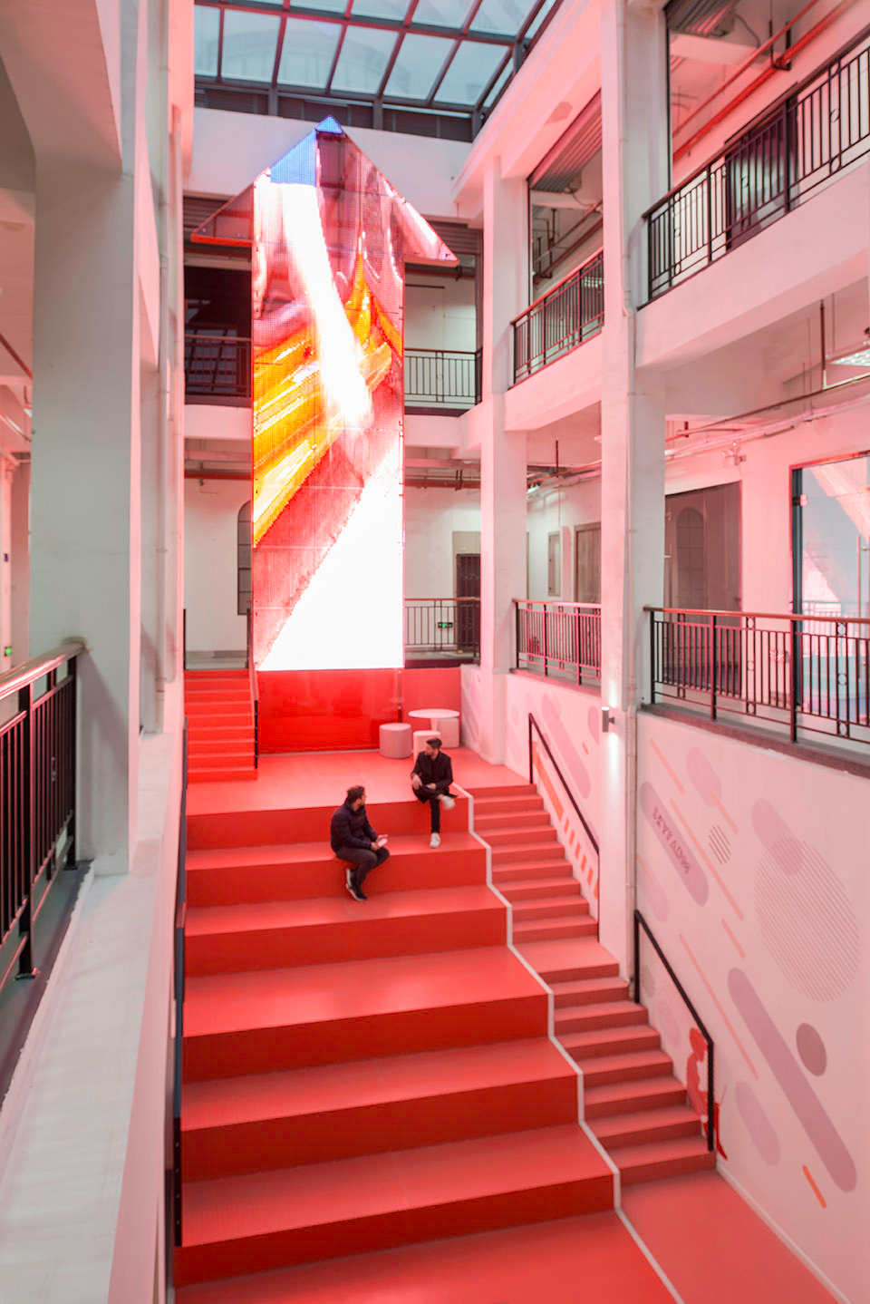 Red Arrow by 100architects 06