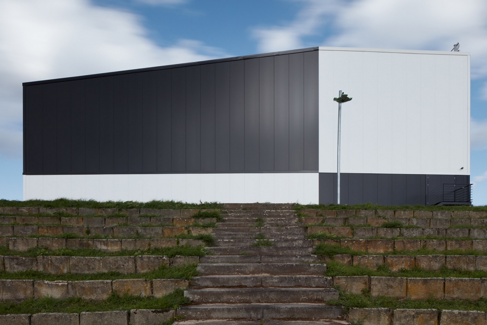 Sports Hall in Kuřim by CUBOID ARCHITEKTI 07