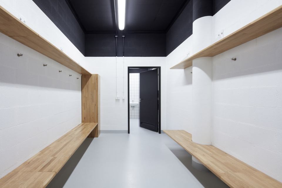 Sports Hall in Kuřim by CUBOID ARCHITEKTI 19