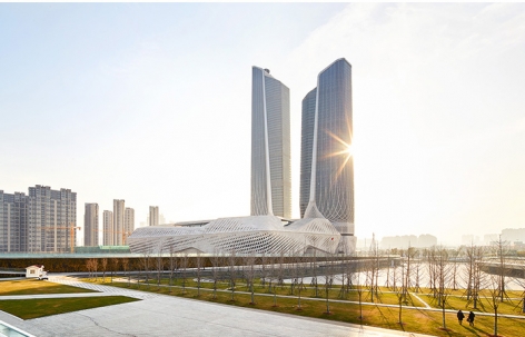 南京国际青年文化中心 / Zaha Hadid Architects