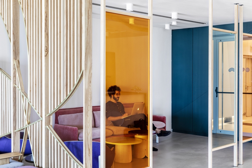 headquarter of nuvo by roy david architecture