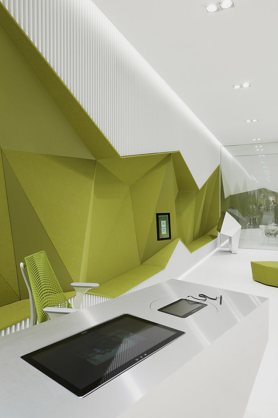 Flagship Branch Bank DSK by DA architects