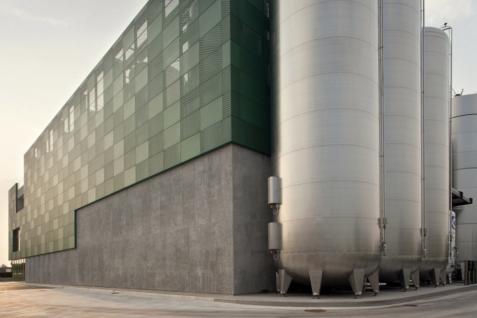 ceviv winery by reisarchitettura