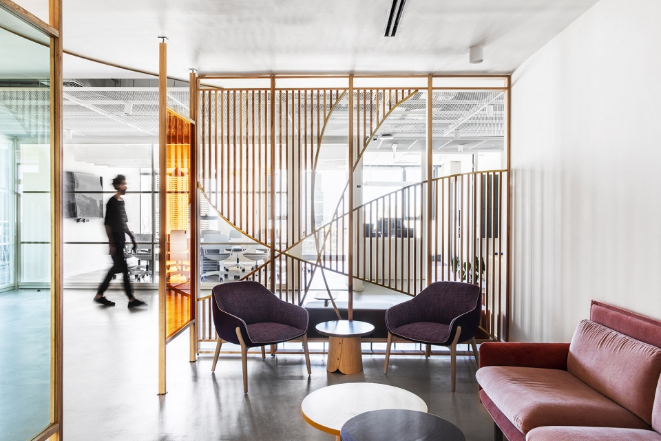 headquarter of nuvo by roy david architecture