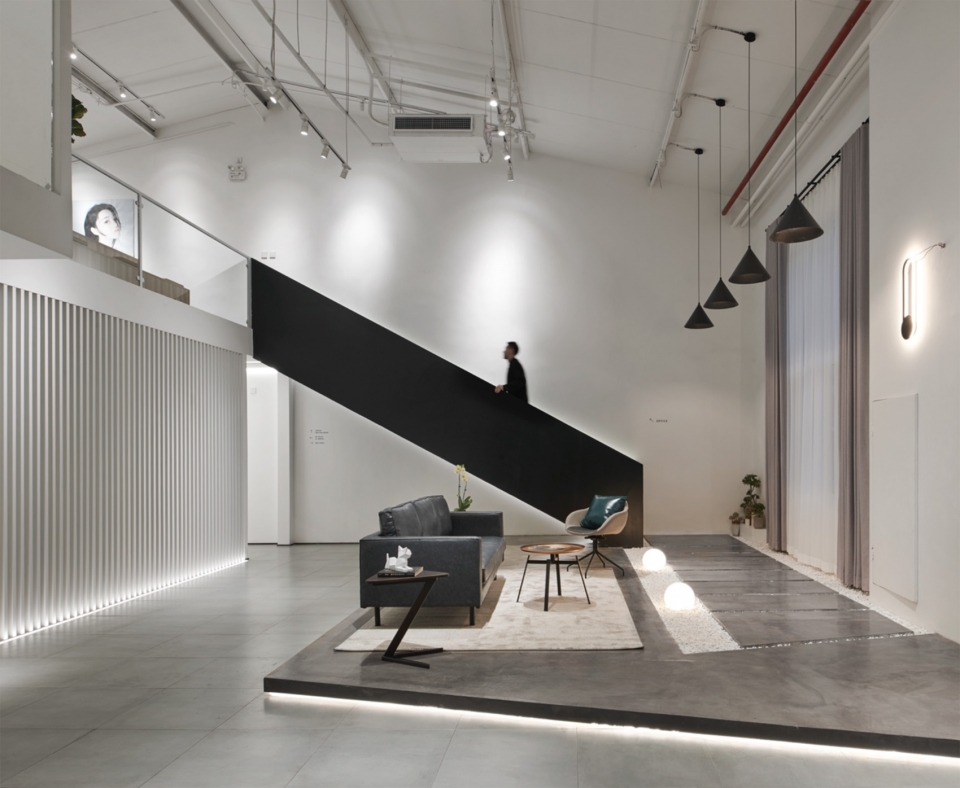 zoomway studio china by nazodesign studio 1